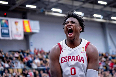 Fotos del estreno del navarro Great Osobor con la selección española