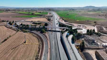 Fotos del nuevo tramo de la A-68 entre Cortes y Mallén
