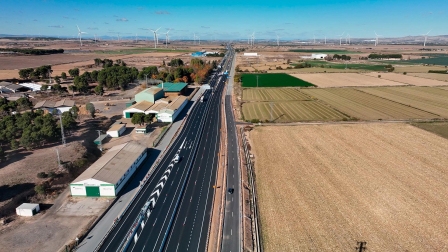 Fotos del nuevo tramo de la A-68 entre Cortes y Mallén
