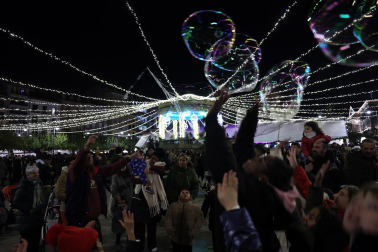 Fotos del encendido de luces de Navidad en Pamplona