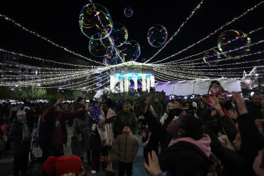 Fotos del encendido de luces de Navidad en Pamplona