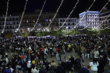 Fotos del encendido de luces de Navidad en Pamplona