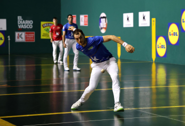 Fotos del Jaka-Iztueta Laso-Albisu en el Remontival de Estella