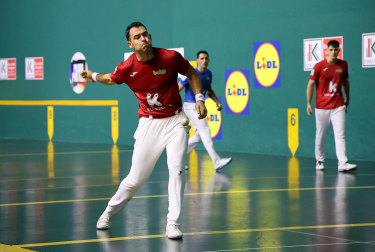 Fotos del Jaka-Iztueta Laso-Albisu en el Remontival de Estella