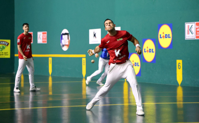 Fotos del Jaka-Iztueta Laso-Albisu en el Remontival de Estella