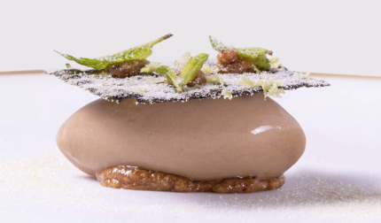 Aprendizaje, un sorprendente postre de David Yárnoz, del restaurante Molino de Urdániz