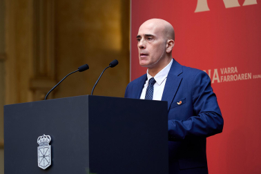 Fotos de la entrega de la Medalla de Oro de Navarra 2025, concedida, a título póstumo, a Manuel Torres