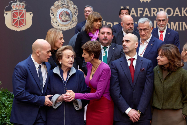 Fotos de la entrega de la Medalla de Oro de Navarra 2025, concedida, a título póstumo, a Manuel Torres
