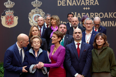 Fotos de la entrega de la Medalla de Oro de Navarra 2025, concedida, a título póstumo, a Manuel Torres