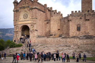 Fotos de la misa en el castillo de Javier por el Día de Navarra y la festividad de San Francisco Javier