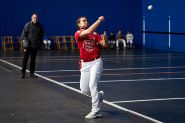 Fotos de las finales masculina y femenina del Cuatro y Medio de Huarte