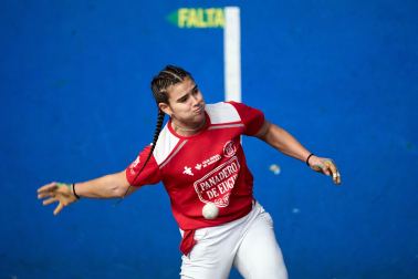 Fotos de las finales masculina y femenina del Cuatro y Medio de Huarte