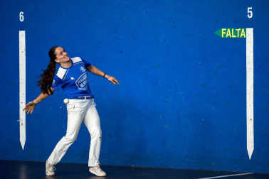 Fotos de las finales masculina y femenina del Cuatro y Medio de Huarte