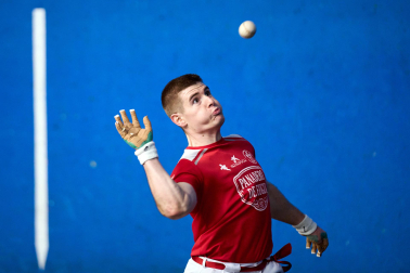 Fotos de las finales masculina y femenina del Cuatro y Medio de Huarte