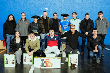 Fotos de las finales masculina y femenina del Cuatro y Medio de Huarte