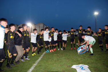 Fotos de la final del Torneo Internacional de Fútbol Sub16 Villa de Cabanillas