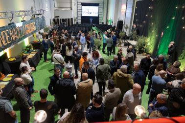 Inauguración de las nuevas instalaciones de Aceites Sandúa