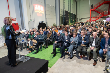 Inauguración de las nuevas instalaciones de Aceites Sandúa