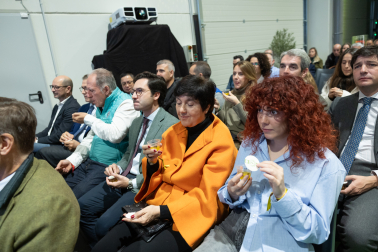 Inauguración de las nuevas instalaciones de Aceites Sandúa