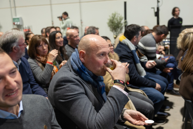 Inauguración de las nuevas instalaciones de Aceites Sandúa