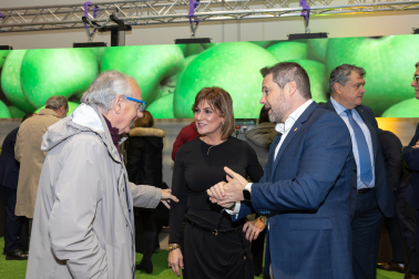 Inauguración de las nuevas instalaciones de Aceites Sandúa