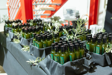 Inauguración de las nuevas instalaciones de Aceites Sandúa