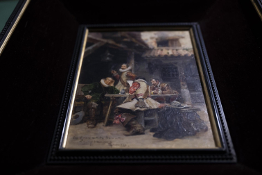 Foto del contenido de los 4 baúles del legado de Pablo Sarasate que se extraviaron entre 1985 y 1991