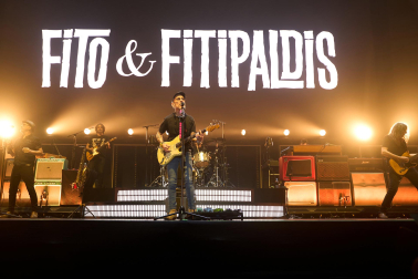 Concierto de Fito & Fitipaldis en el Navarra Arena