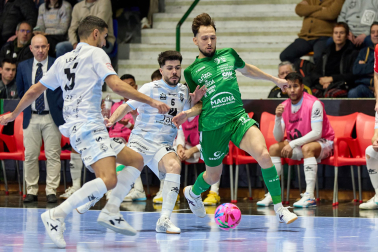 Fotos del Osasuna Magna 1-2 Jaén Paraíso Interior