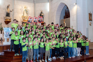 Fotos del XXXVIII Festival Escolar de Villancicos de la Orden del Volatín de Tudela