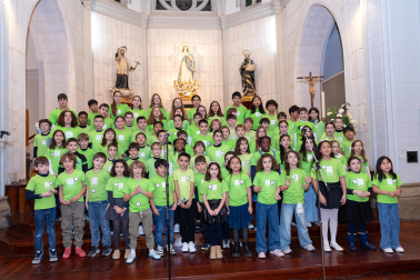 Fotos del XXXVIII Festival Escolar de Villancicos de la Orden del Volatín de Tudela