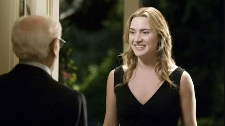 ¿A quién no le va a gustar ver a Kate Winslet en 'The Holiday' hacerse amiga de un guionista del Hollywood clásico en plena Navidad en Los Ángeles?