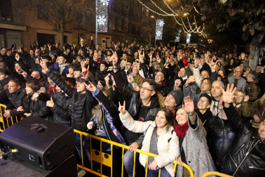 Foto del concierto del grupo de Alfredo Piedrafita (ex de Barricada) en la gira Siempre Barricada en Tudela
