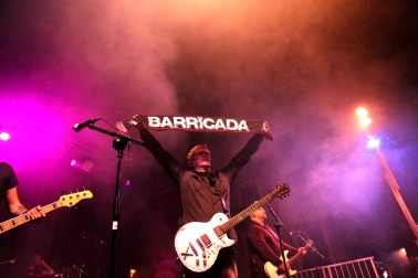 Foto del concierto del grupo de Alfredo Piedrafita (ex de Barricada) en la gira Siempre Barricada en Tudela