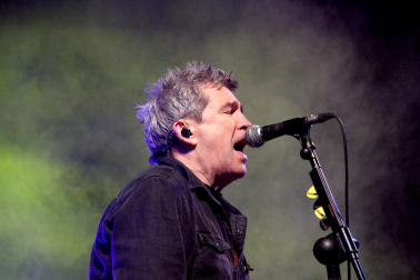 Foto del concierto del grupo de Alfredo Piedrafita (ex de Barricada) en la gira Siempre Barricada en Tudela
