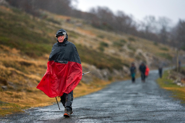 Fotos del LVIII Día de los Montañeros con el ascenso a San Miguel de Aralar