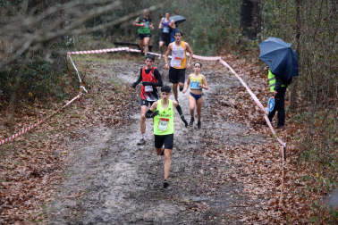 Participantes en el Campeonato Navarro de Cross-Cross Dantzaleku de Alsasua