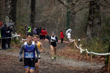 Participantes en el Campeonato Navarro de Cross-Cross Dantzaleku de Alsasua