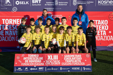 BUZTINTXURI. El equipo lo integran Ekaitz Cía, Hugo Ezcurra, Hugo Gómez, Unai Subiza, Aimar Ibáñez, Xavi Jaskòlski, Ander Burguete, Inhar Orduna, Adei Guergue, Aner Azketa, Ander Domínguez, Maxim Zhadkevich, Mikel Esparza, Ismaila Diallo, Ghali Sbaa, Andrés Elizalde, Souhayl Douife, Eneko Arzoz.