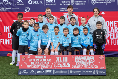 HERMANAS ÚRIZ PI. El equipo lo forman Yian Asiain, Daniel Cámara, Juan Daniel Acevedo, Idris Mahdid Benssadia, Sami Chaoui Ezzahouli, Luka Campos, Forat Jmili Mardoud, Madhi Heroual Pizarro, Mikel Ulecia, Pablo Maeztu, Unai Olaetxea, Uchenna Ugwuja, Julen Martínez de Narvajas, Yago Fontanils, Ian Rabanal, Julen Larrainzar