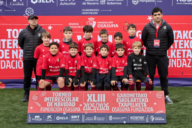 PUENTE LA REINA. El equipo lo forman Heren Mendía, Aritz Arteta, Ibai Ortigosa, Inhar Telletxea, Xuban Telletxea, Ugaitz Núñez, Unax Martínez, Ander Otxoa, Ibai Mancho, Amaiur Martínez, Jon Tamayo, Luis Gustavo Santos de Santana, Adur Colomo, Oihan López, Uxue Astiz, Heren Mendía