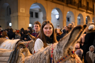Miles de pamploneses y pamplonesas disfrutaron con la comitiva del Olentzero este miércoles, 24 de diciembre