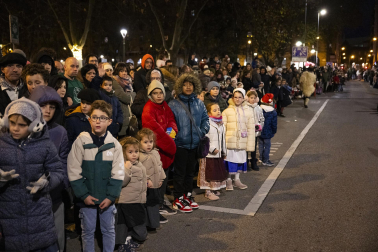 Miles de pamploneses y pamplonesas disfrutaron con la comitiva del Olentzero este miércoles, 24 de diciembre