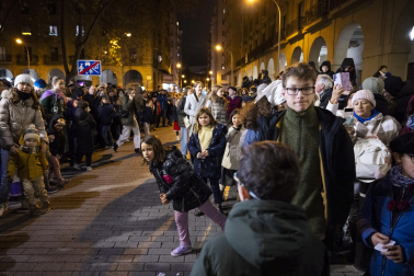 Miles de pamploneses y pamplonesas disfrutaron con la comitiva del Olentzero este miércoles, 24 de diciembre