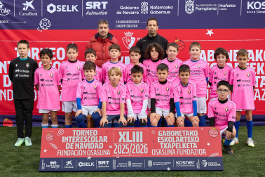 ERRENIEGA. El equipo lo integran Unai Olleta, Adei Plágaro, Martín Elías Díaz de Cerio, Lander Abaurrea, Markel Allo, Unax Curiel, Ibai Alcasena, Irai Bonito, Ibai Muriel, Ekaitz Soria, Iker Pérez, Eneko Zabalza, Unax Sanz, Elai Igarreta, Iker Iriarte, Aitor Iriarte, Mikel Lacuey, Ander Benítez.