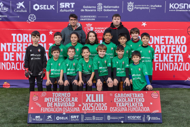 SANTÍSIMO SACRAMENTO. El equipo lo forman Aritz Jorge, Nacho López, Iñigo Olazar, Lander Ezquer, Iker Hernández, Nicolás Romeo, Marcos Artázcoz, Víctor Expósito, Alam Pacheco, Rubén Castelló, Liam Caise, Manuel Francés, Julián Aguilera, Laia Tejada e Irati González.