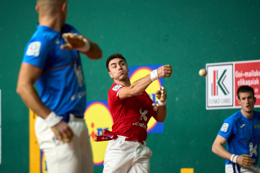 Fotos del partido del Campeonato de Parejas entre Etxeberria-Rezusta y Larrazabal-Mariezkurrena