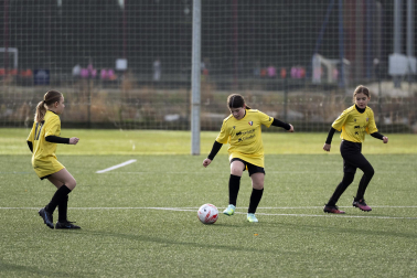Imágenes de los partidos de la cuarta jornada del Torneo Interescolar 2025 disputados este sábado, 27 de diciembre