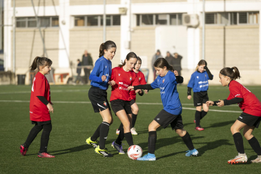 Imágenes de los partidos de la cuarta jornada del Torneo Interescolar 2025 disputados este sábado, 27 de diciembre