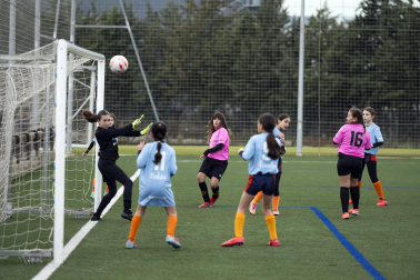 Imágenes de los partidos de la cuarta jornada del Torneo Interescolar 2025 disputados este sábado, 27 de diciembre